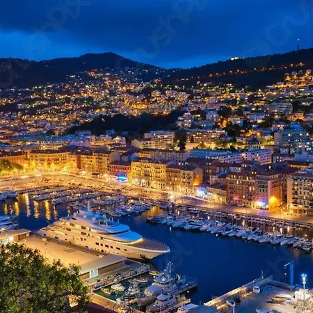 Charming And Modern Cave In The Heart Of The Port Daire Nice